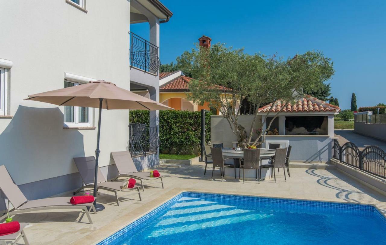 Silver Holiday House Vrvari Exterior photo